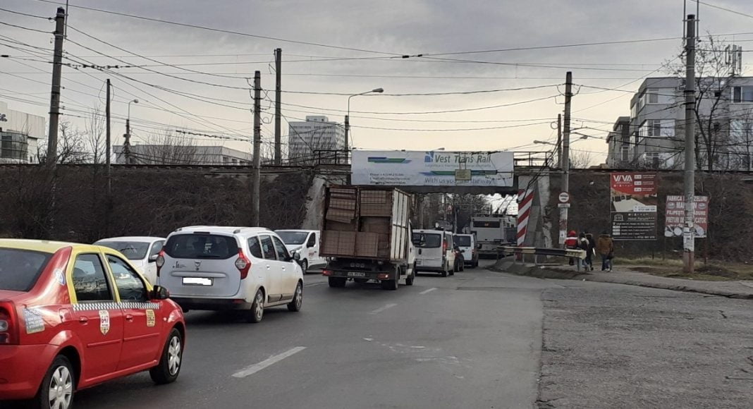 pasajul de la Podul Înalt Ploiesti