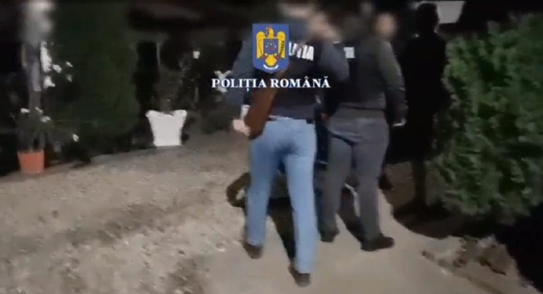 perchezitii noaptea