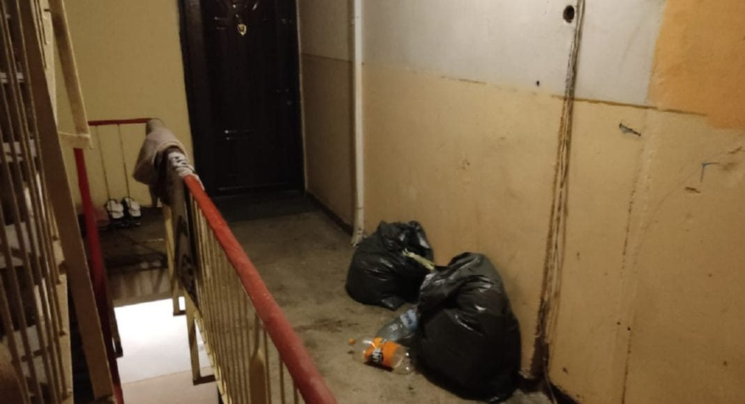 gunoaie scara de bloc Ploiesti