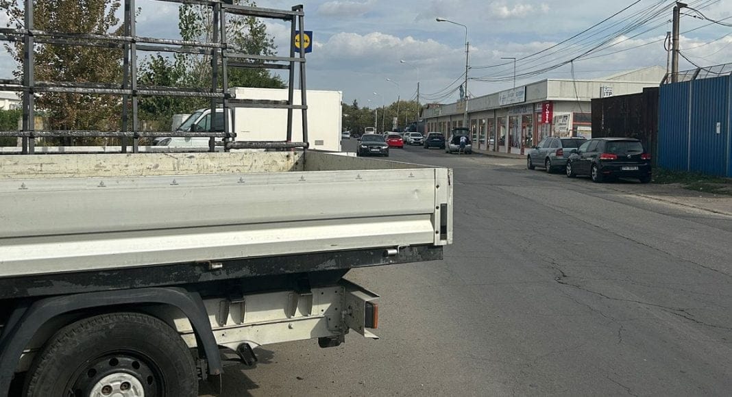 Ploiești, str Târgoviștei- parcare neregulmentară