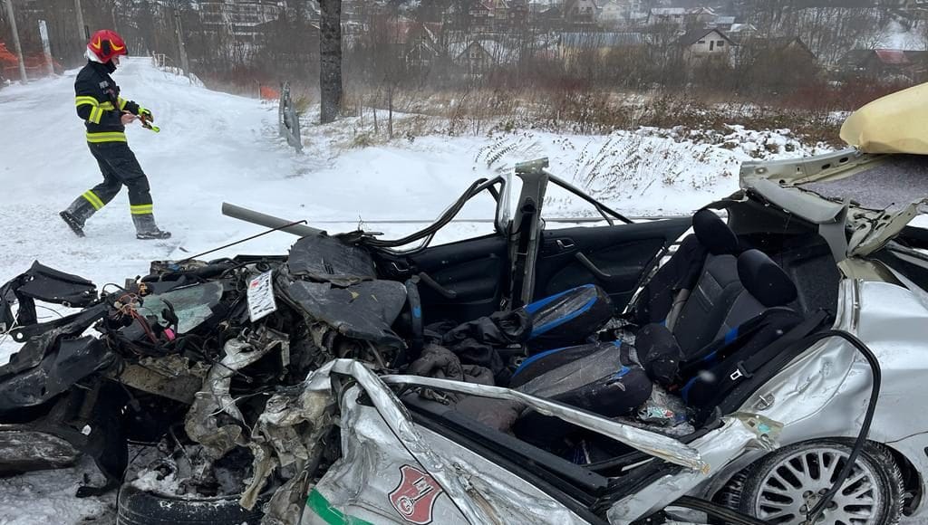 accident tren busteni