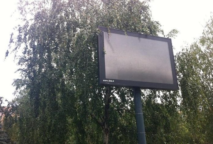 panou poluare Ploiesti