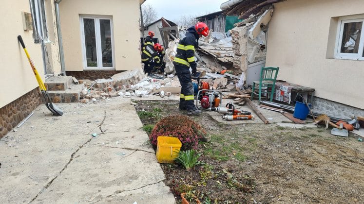 explozie casa
