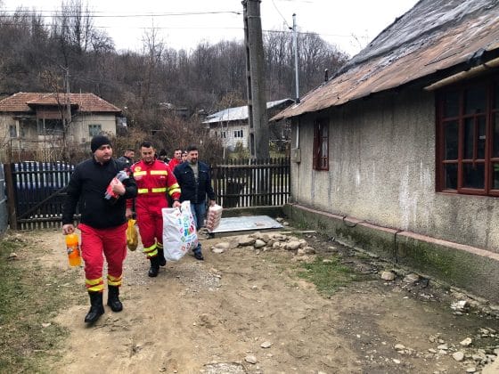 ajutoare mos craciun pompieri