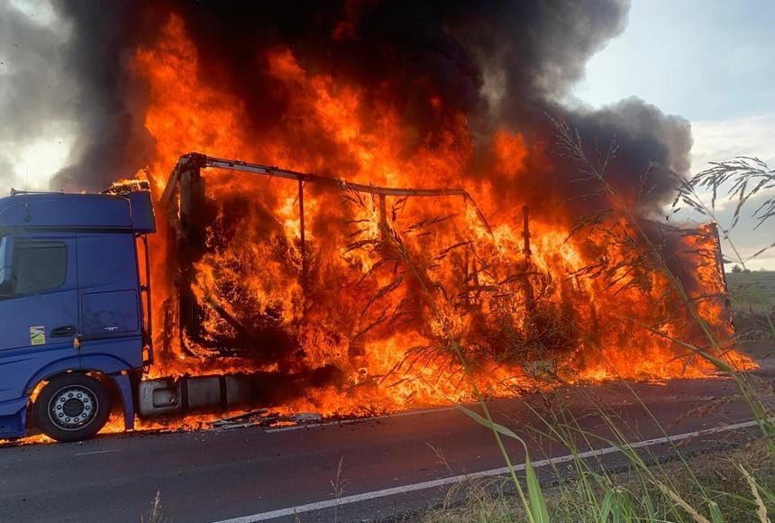 incendiu tir