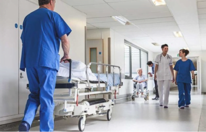 medici holuri spitale asistenti