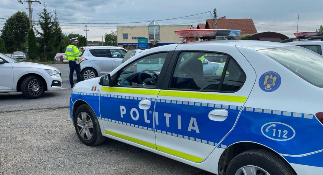 masina politie echipaj