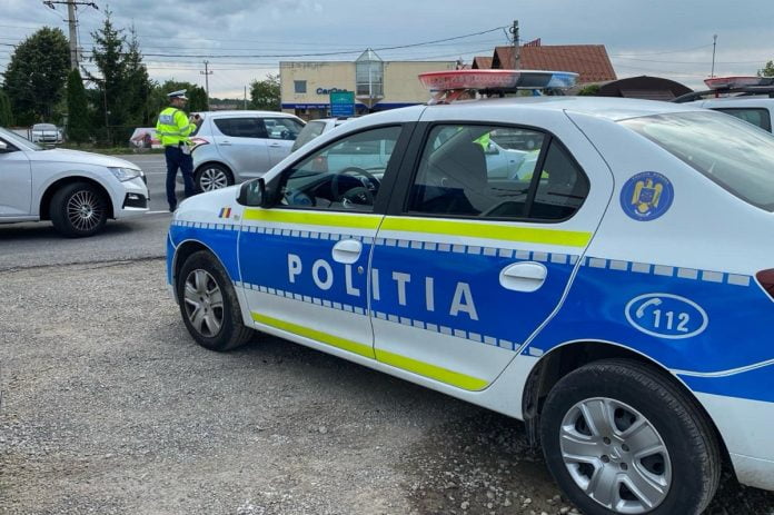 masina politie echipaj