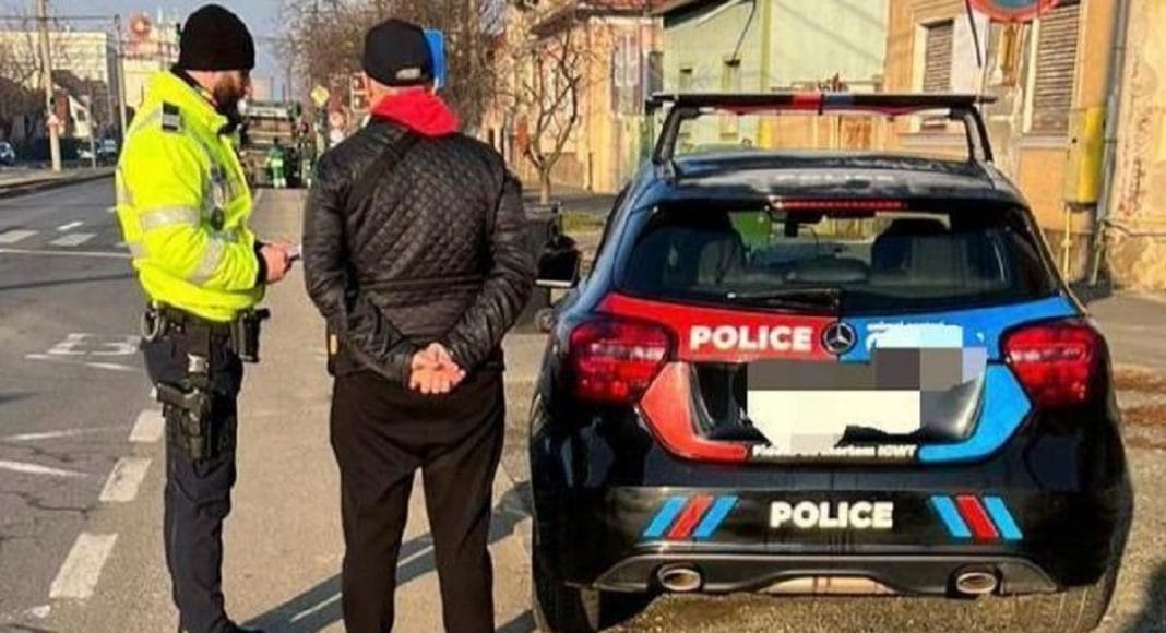 Sancțiune pentru mașină inscripționată
