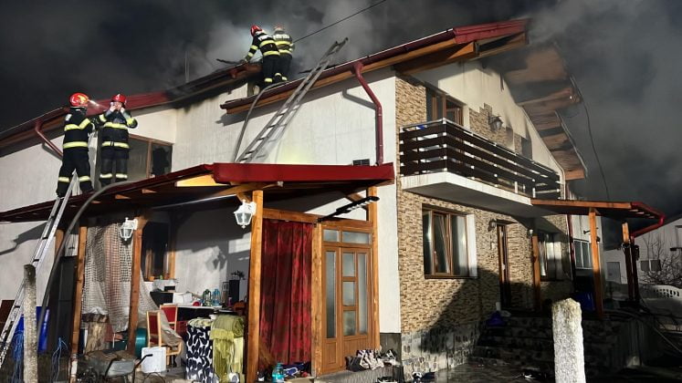 incendiu violent casa valea seaca
