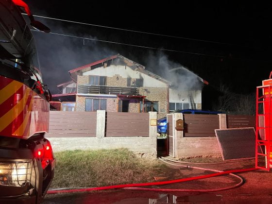 incendiu violent casa valea seaca