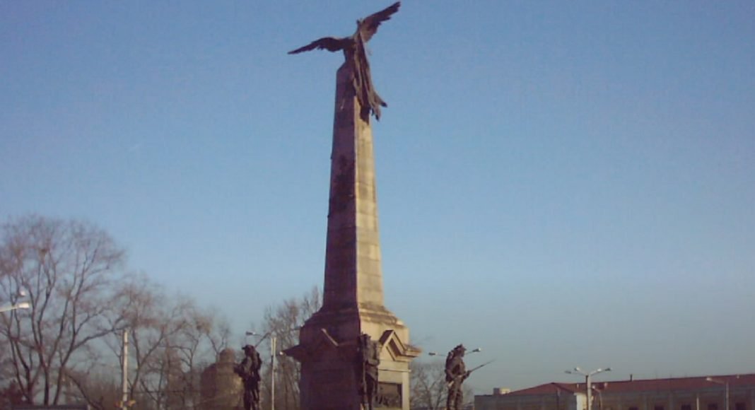 monumentul vânătorilor