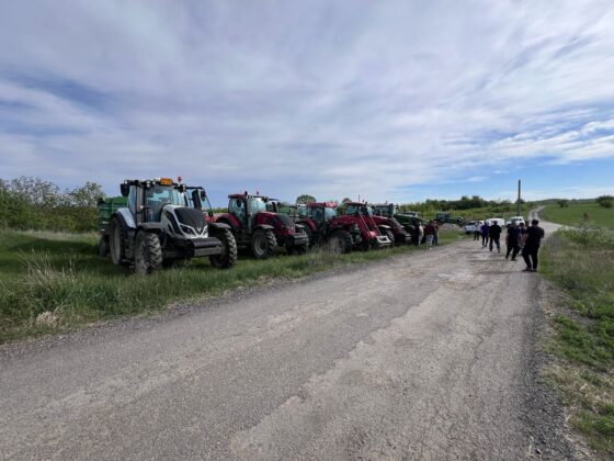 protest fermieri impotriva rachetelor antigrindina