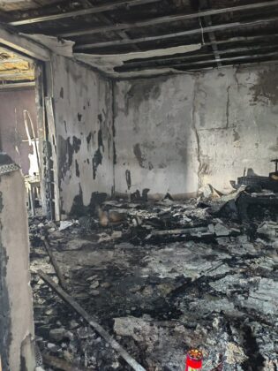 incendiu stoenesti