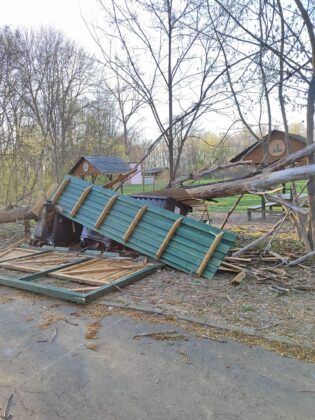 vant puternic parc bucov