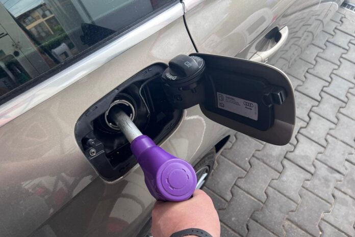 alimentare motorina masina pompa