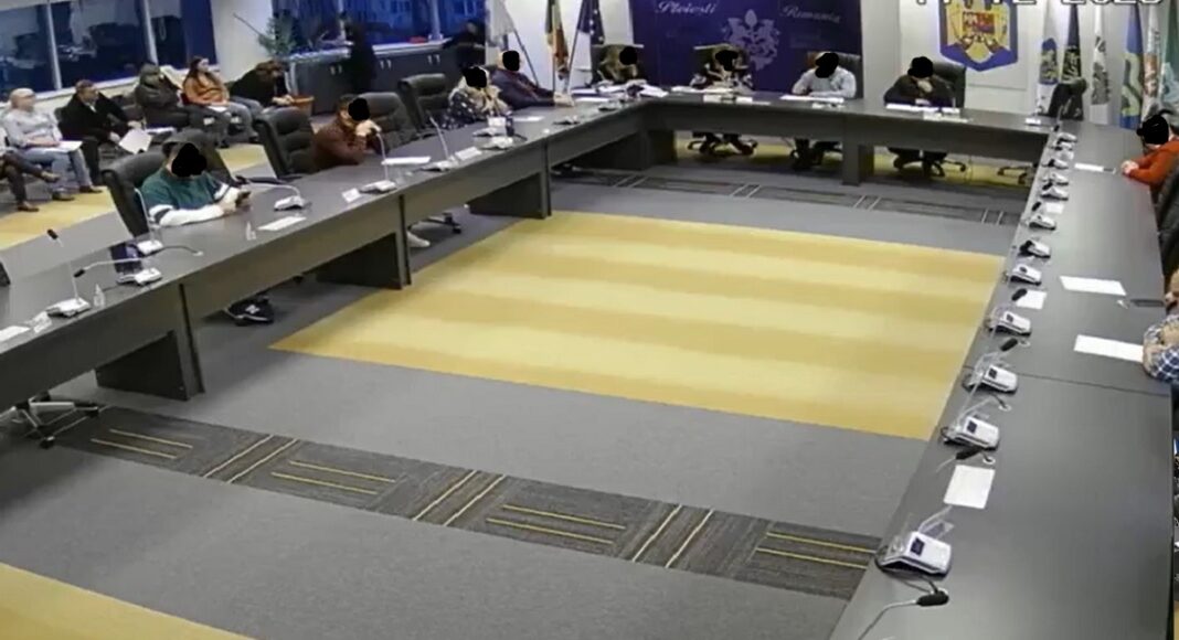 Consiliul Local Ploiești - sala de ședințe