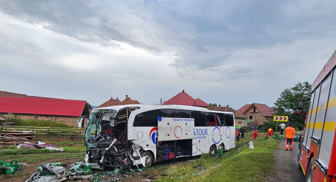 accident autocar sibiu
