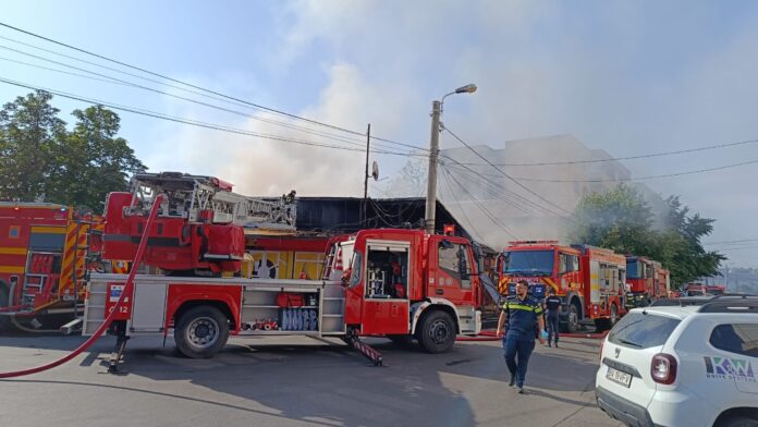 incendiu ploiesti magazine mihai bravu