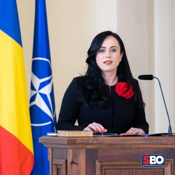 simona bucur oprescu