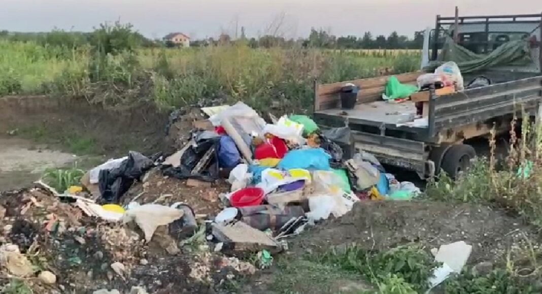 deseuri constructii