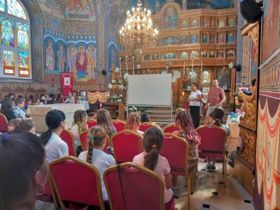 scoala de vara biserica urlati