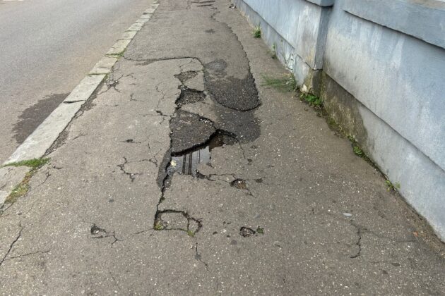 trotuare ploiesti