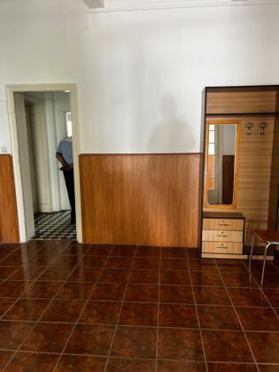 depozit manuale brazi