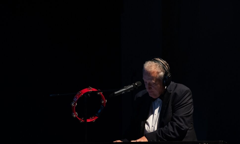 Viorel Gavrilă dirijor Teatrul Toma Caragiu