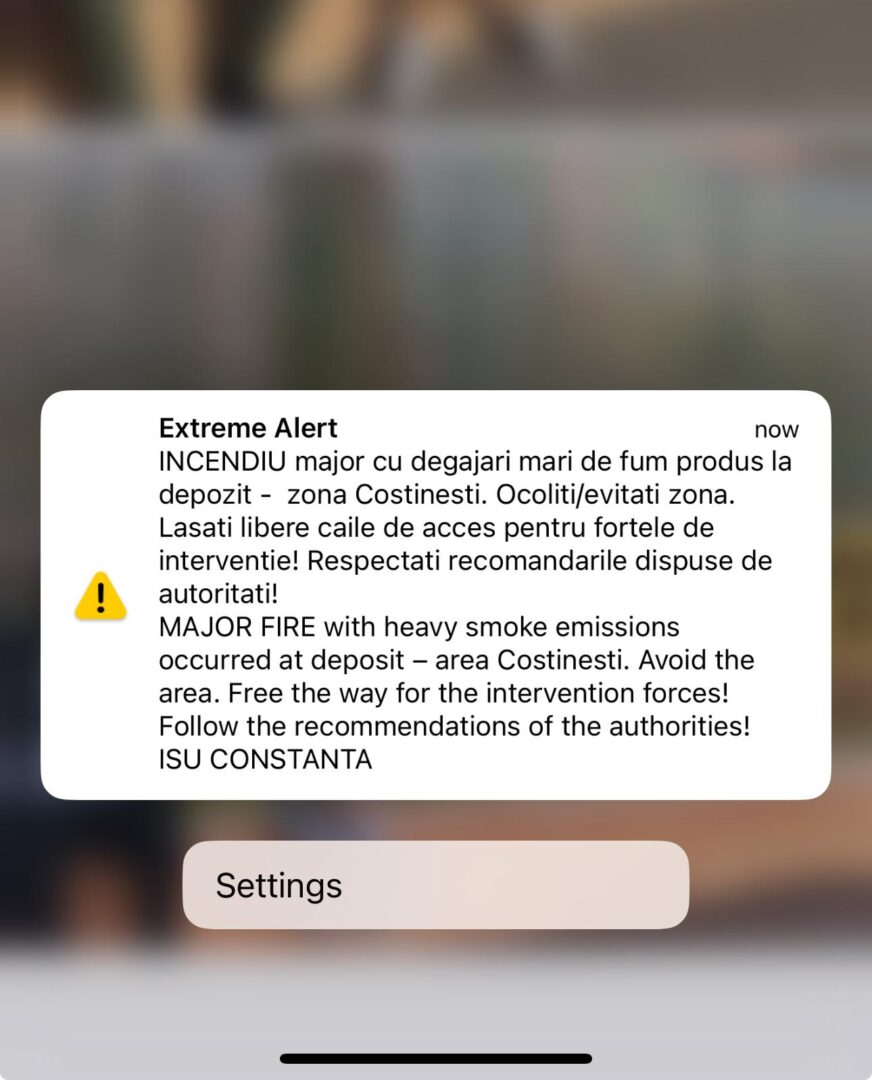 incendiu depozit costinesti