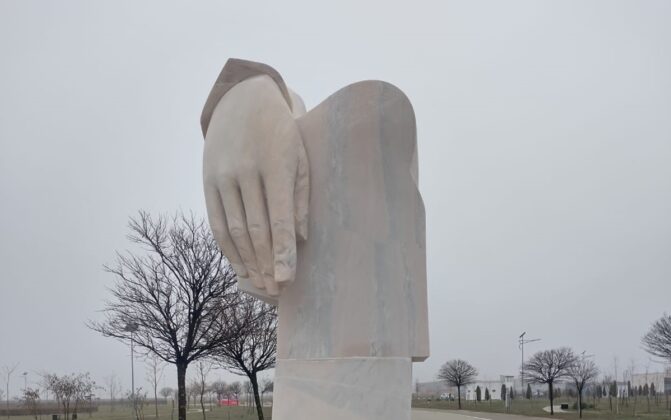 monumentul eroilor