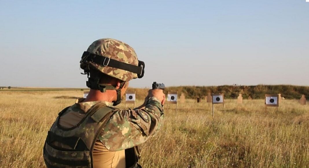 militar exercitiu militar