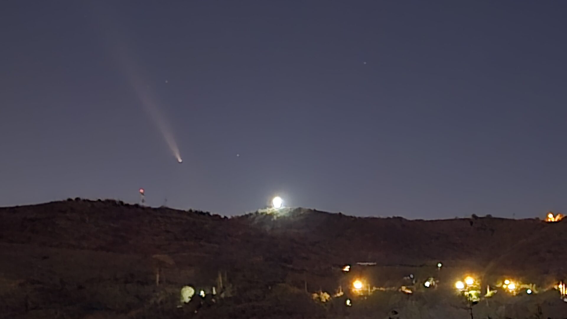 Cometa C/2023 A3 (Tsuchinshan–ATLAS)