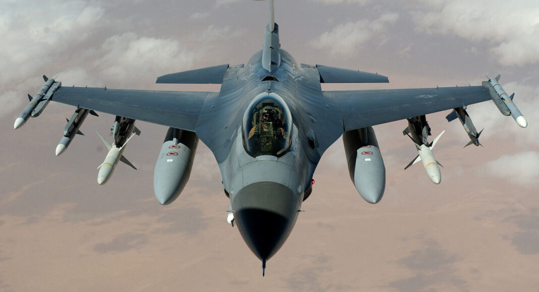 avion f 16