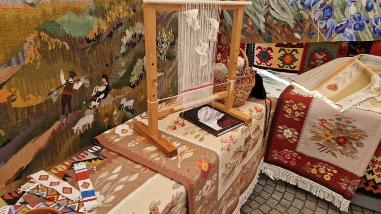 targul mestesugurilor traditionale ploiesti