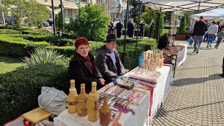 targul mestesugurilor traditionale ploiesti