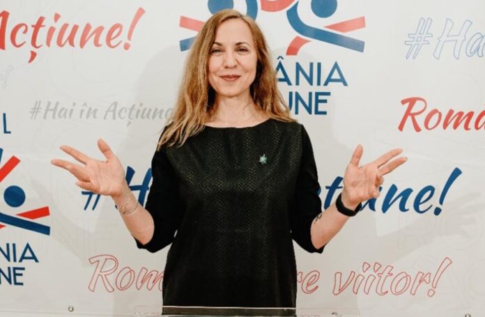 simona dolniceanu