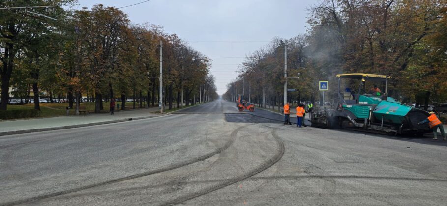 asfaltare bulevard ploiesti