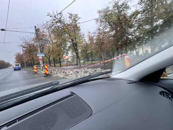 statii autobuz bulevard beton spart