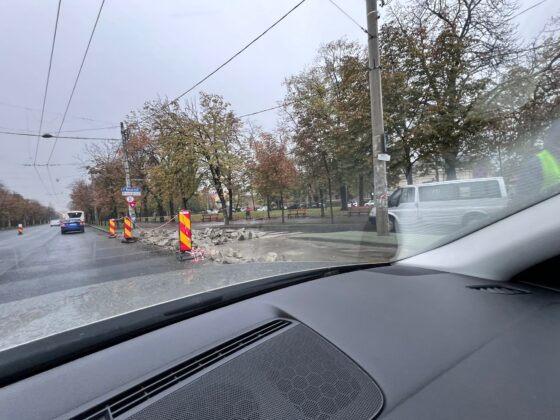 statii autobuz bulevard beton spart