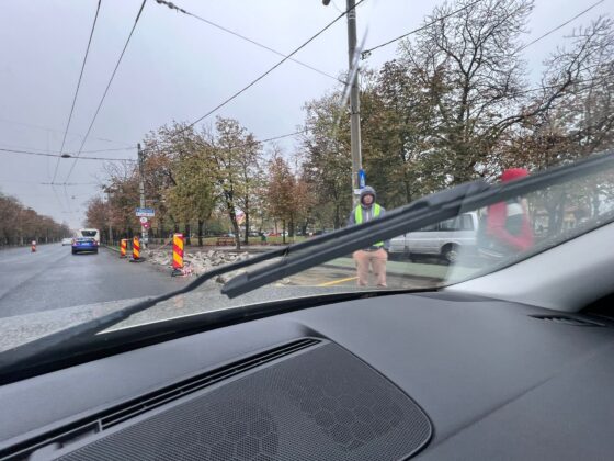 statii autobuz bulevard beton spart