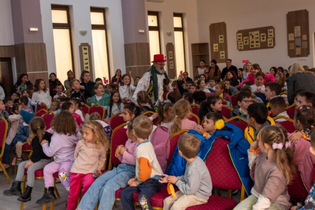 teatru la noi in sat