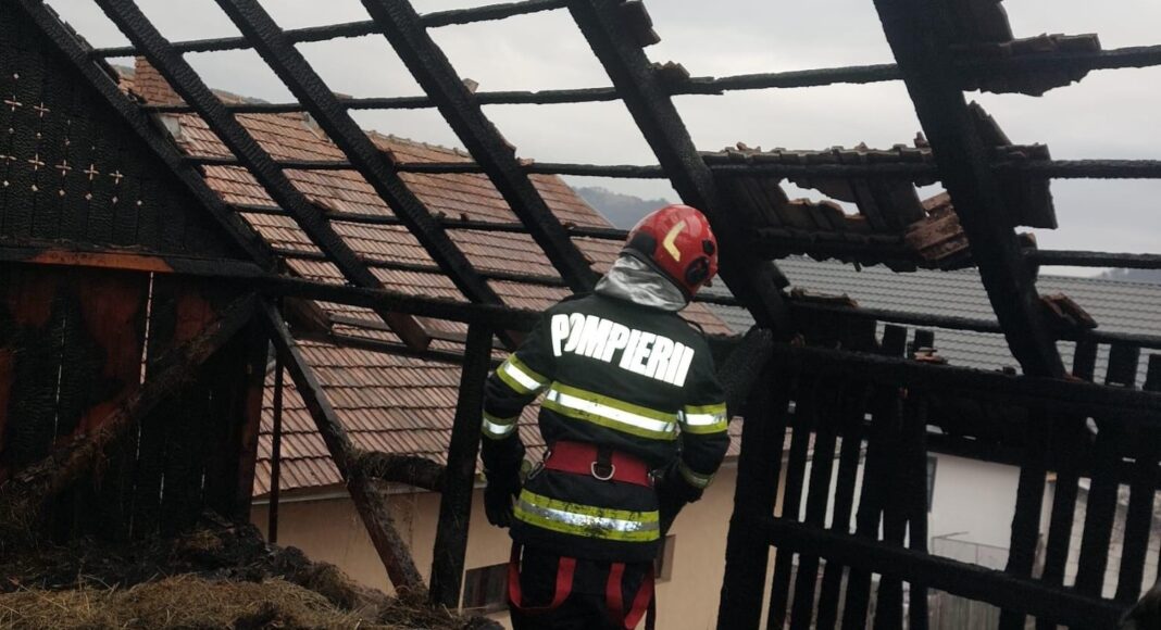 Incendiu sat Teșila
