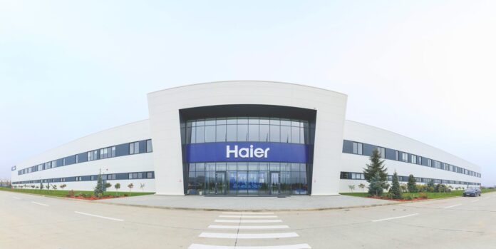 Haier fabrica frigidere aricesti Haier fabrica frigidere aricesti