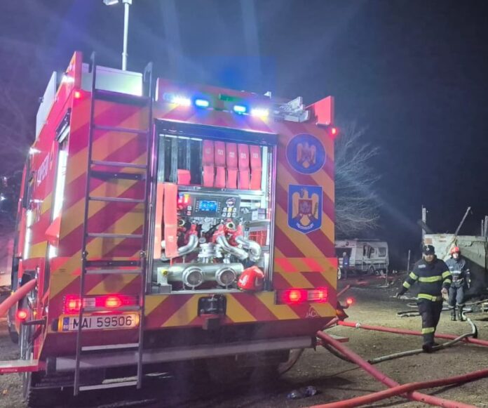 masina pompieri ISU Ph