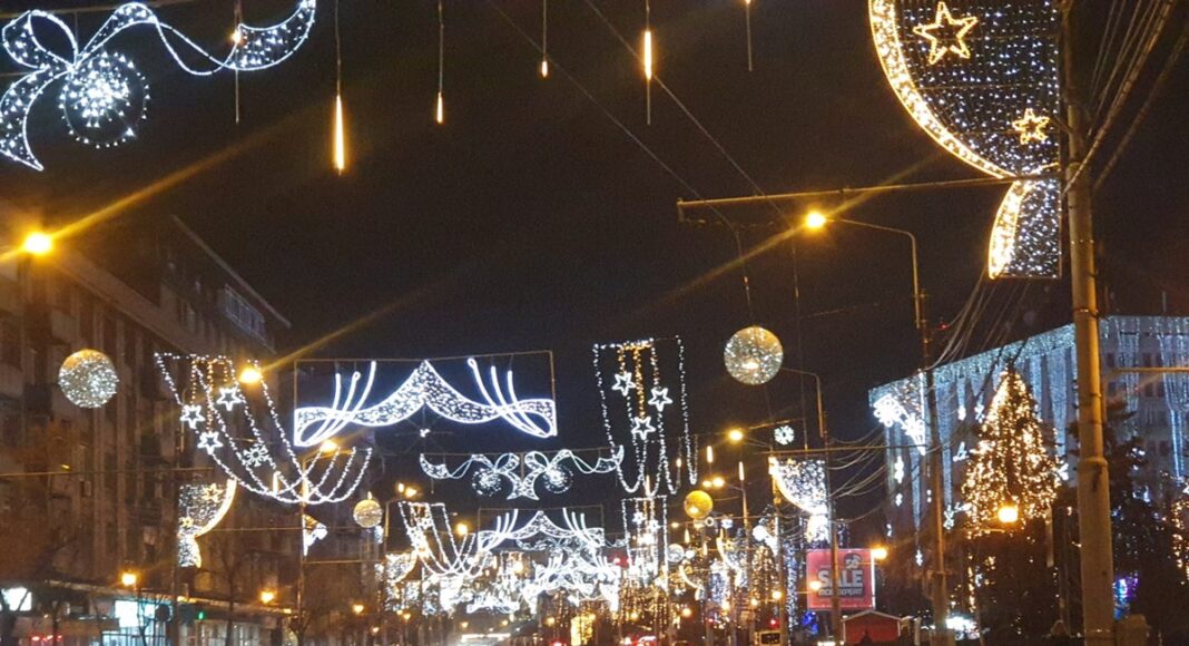 iluminat ornamental Ploiesti