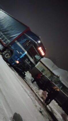 accident microbuz aricesti