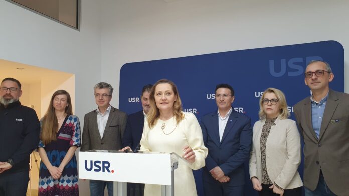 elena lasconi usr la ploiesti