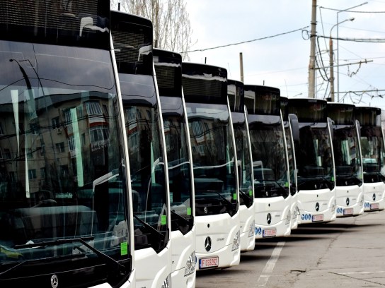 autobuz mercedes targoviste