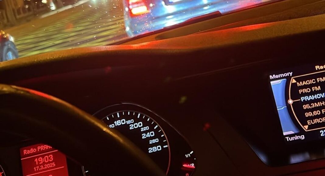 interior masina trafic